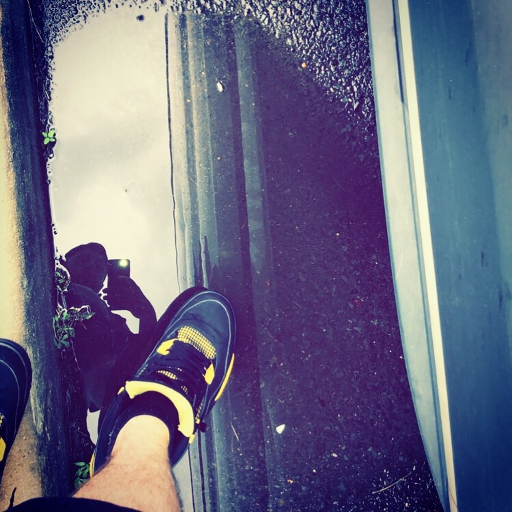 Shoe